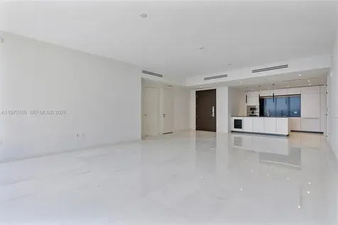 300 Biscayne Boulevard Way Miami FL 33131