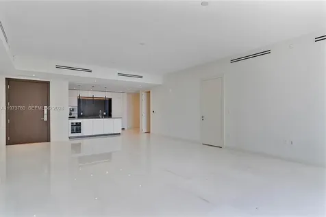 300 Biscayne Boulevard Way Miami FL 33131