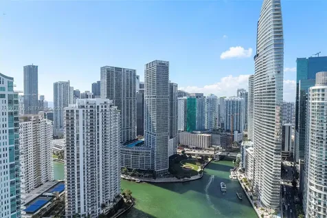 300 Biscayne Boulevard Way Miami FL 33131