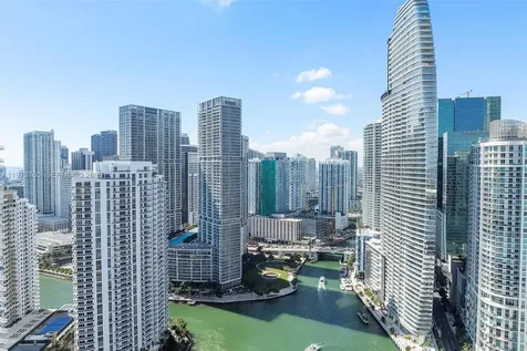 300 Biscayne Boulevard Way Miami FL 33131