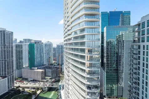 300 Biscayne Boulevard Way Miami FL 33131
