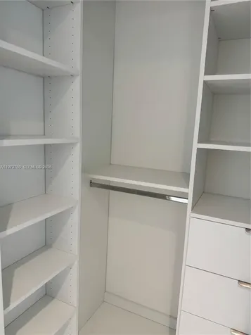 300 Biscayne Boulevard Way Miami FL 33131