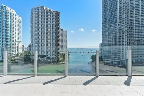 300 Biscayne Boulevard Way Miami FL 33131