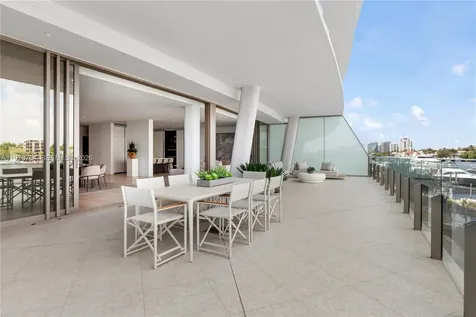 5 Grove Isle Drive Miami FL 33133