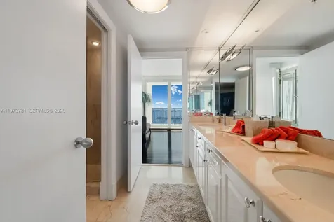 3400 SW 27th Avenue Miami FL 33133