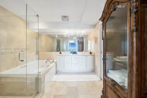 3400 SW 27th Avenue Miami FL 33133