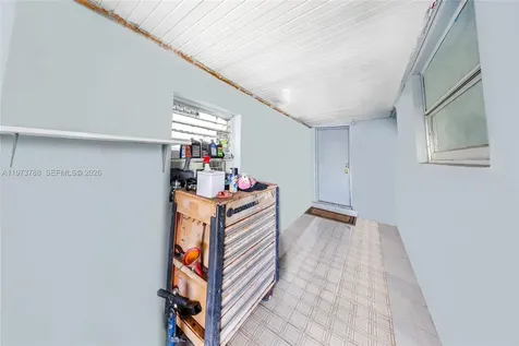 3532 NW 4th Terrace Miami FL 33125