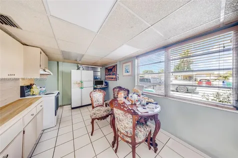 3532 NW 4th Terrace Miami FL 33125