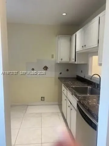 5171 W Oakland Park Boulevard Lauderdale Lakes FL 33313
