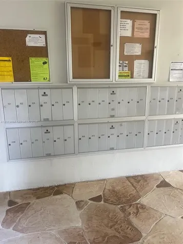5171 W Oakland Park Boulevard Lauderdale Lakes FL 33313