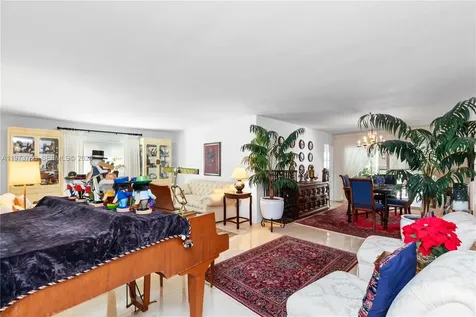 7010 SW 148th Terrace Palmetto Bay FL 33158