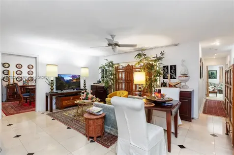 7010 SW 148th Terrace Palmetto Bay FL 33158