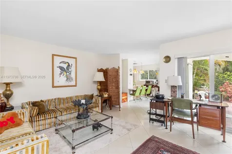 7010 SW 148th Terrace Palmetto Bay FL 33158