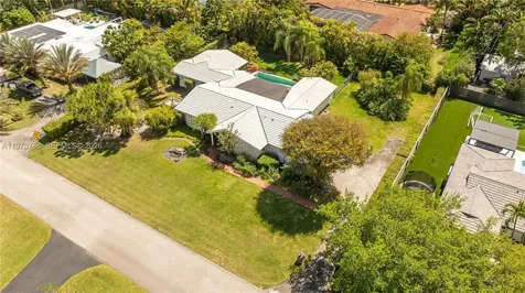 7010 SW 148th Terrace Palmetto Bay FL 33158