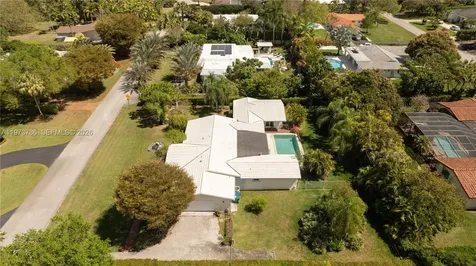 7010 SW 148th Terrace Palmetto Bay FL 33158