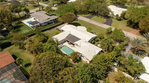 7010 SW 148th Terrace Palmetto Bay FL 33158