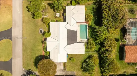 7010 SW 148th Terrace Palmetto Bay FL 33158