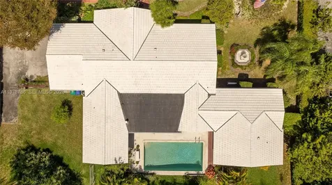7010 SW 148th Terrace Palmetto Bay FL 33158