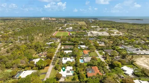 7010 SW 148th Terrace Palmetto Bay FL 33158