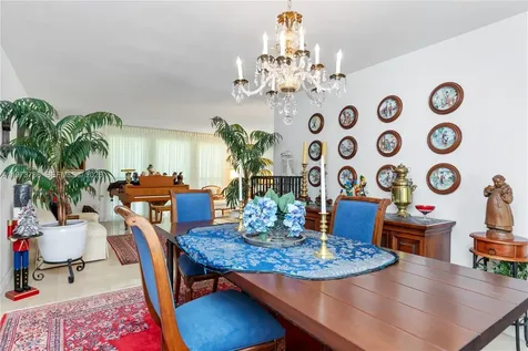 7010 SW 148th Terrace Palmetto Bay FL 33158