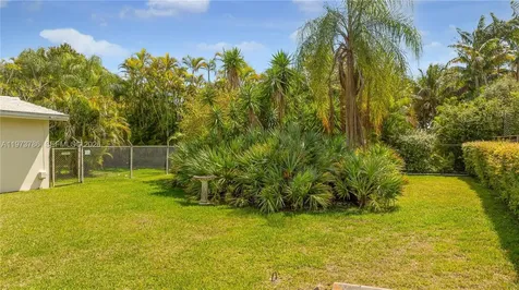 7010 SW 148th Terrace Palmetto Bay FL 33158