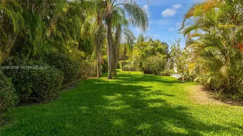 7010 SW 148th Terrace Palmetto Bay FL 33158