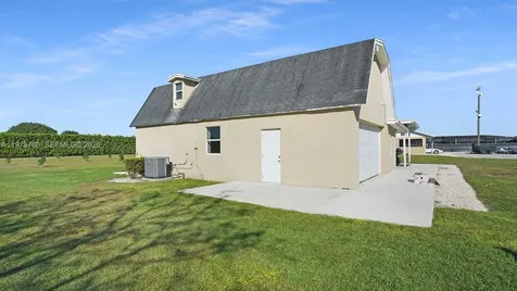 25025 SW 202nd Avenue Homestead FL 33031
