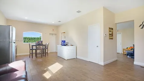 25025 SW 202nd Avenue Homestead FL 33031