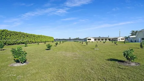 25025 SW 202nd Avenue Homestead FL 33031