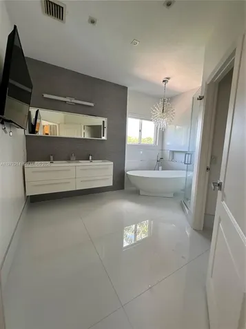 10965 NW 59th Street Doral FL 33178