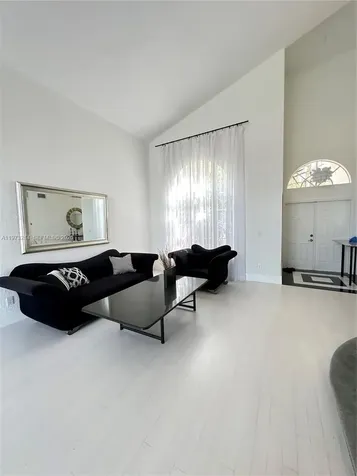 10965 NW 59th Street Doral FL 33178