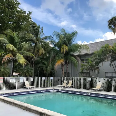 17255 SW 95th Avenue Palmetto Bay FL 33157