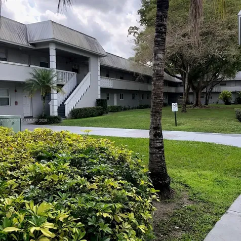 17255 SW 95th Avenue Palmetto Bay FL 33157