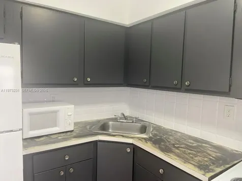 17255 SW 95th Avenue Palmetto Bay FL 33157