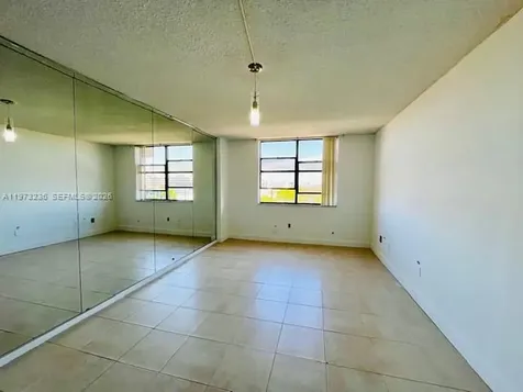 1470 NE 123rd Street North Miami FL 33161