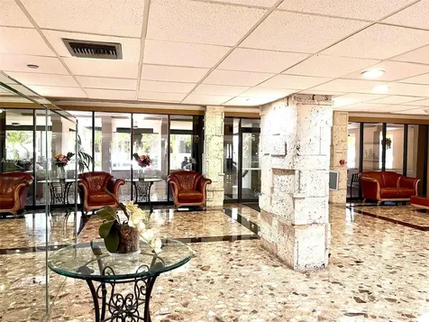 1470 NE 123rd Street North Miami FL 33161