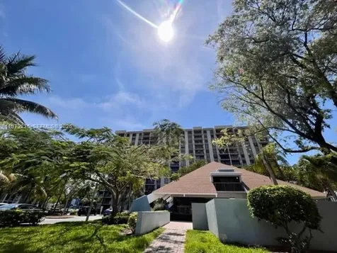 1470 NE 123rd Street North Miami FL 33161