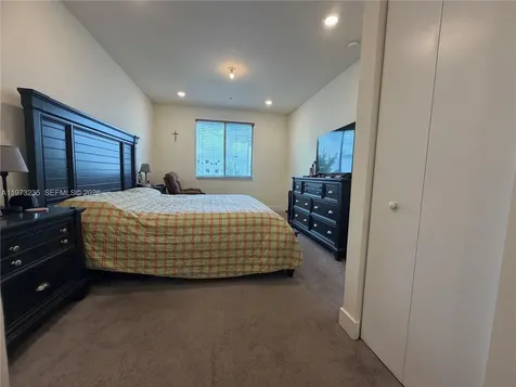 6401 NW 103rd Place Doral FL 33178