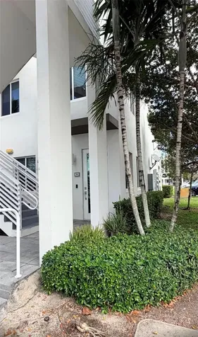 6401 NW 103rd Place Doral FL 33178