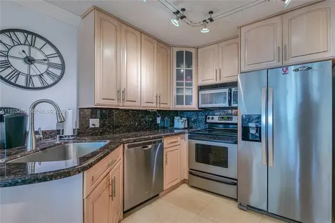 1620 S Ocean Boulevard Lauderdale By The Sea FL 33062