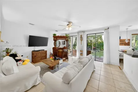 7436 SW 188th Lane Cutler Bay FL 33157