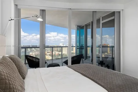 17121 Collins Avenue Sunny Isles Beach FL 33160