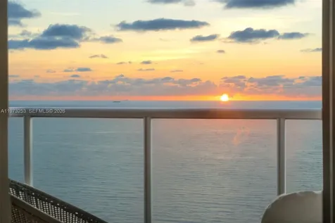 17121 Collins Avenue Sunny Isles Beach FL 33160
