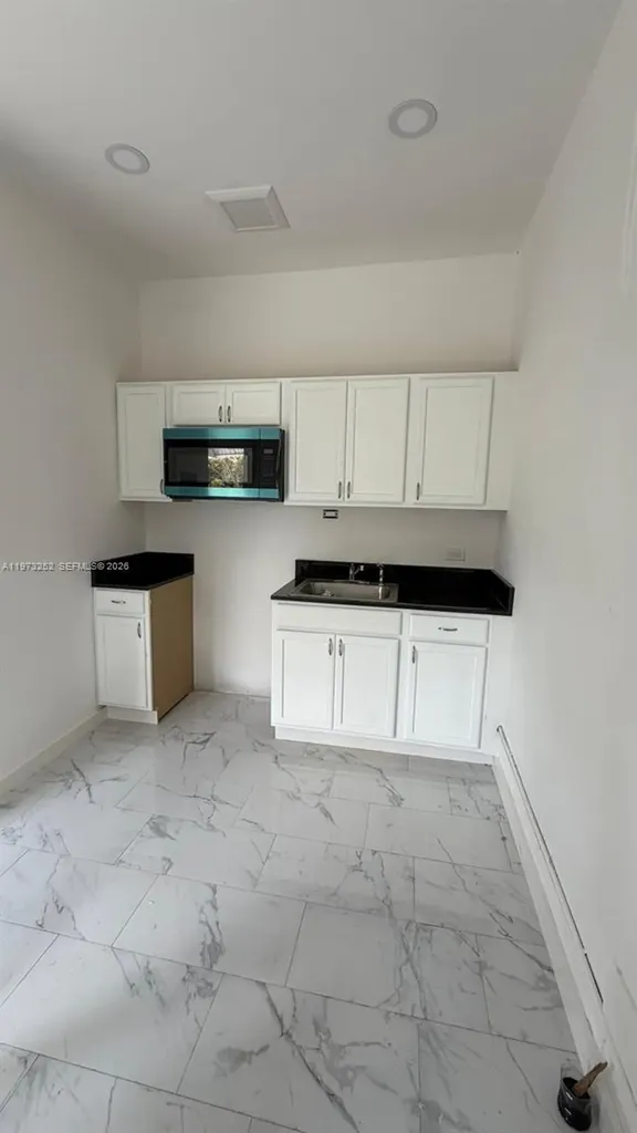 1375 NE 135th Street North Miami FL 33161
