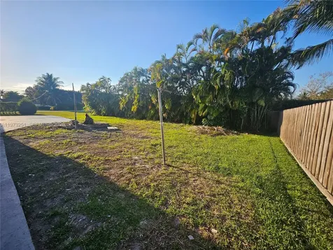 11761 NW 27th Court Plantation FL 33323