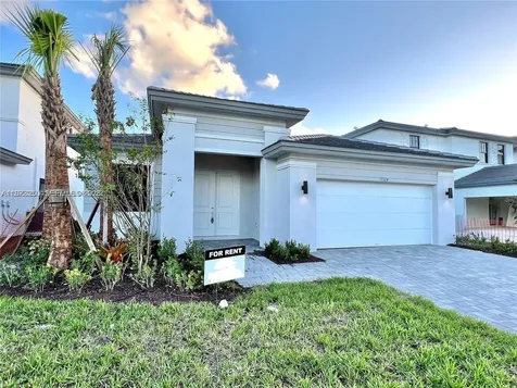 17324 SW 41st Street Miramar FL 33029