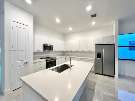 17324 SW 41st Street Miramar FL 33029