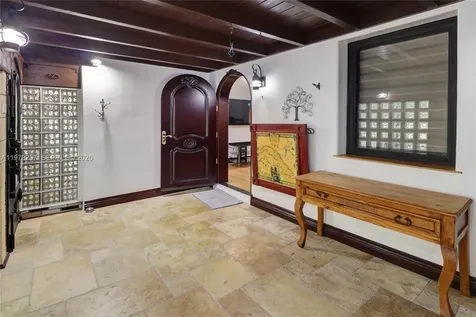 550 Quail Avenue Miami Springs FL 33166