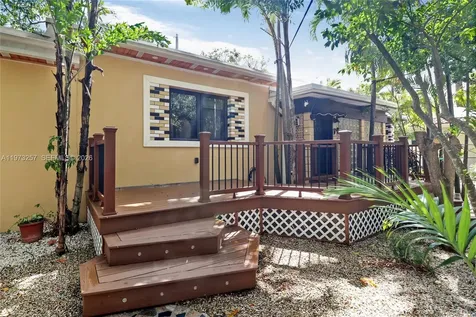 550 Quail Avenue Miami Springs FL 33166