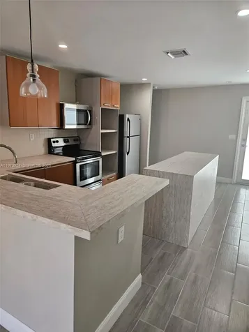 3906 NW 207th Street Road Miami Gardens FL 33055